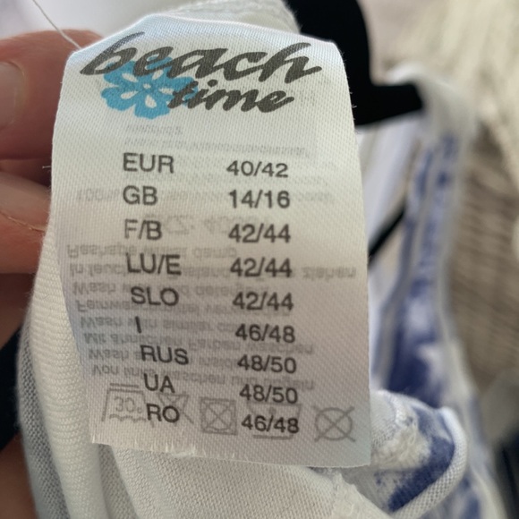 Beach time star graphic tank - Picture 3 of 4